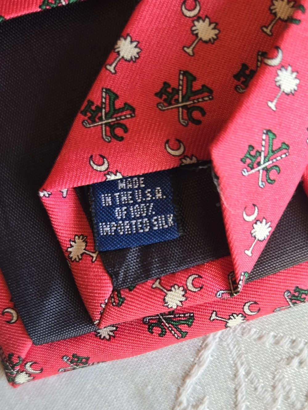 Yeaman's Hall Club Vineyard Vines Silk Tie South Carolina Golf Palmetto Tree